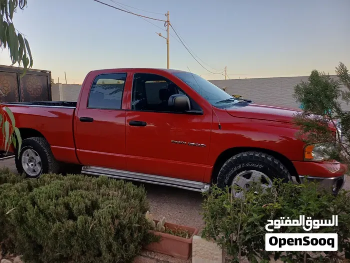 Dodge Ram 1500 2004 photo 2