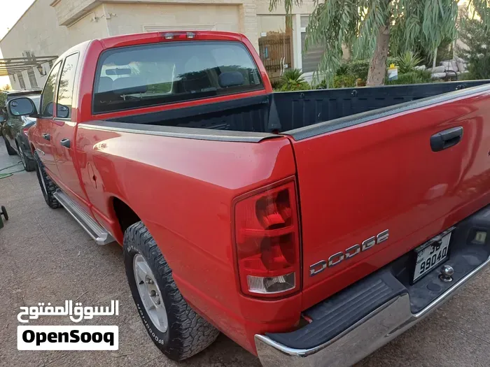 Dodge Ram 1500 2004 photo 4