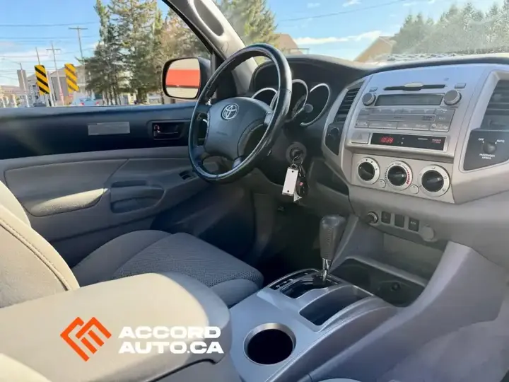 Toyota Tacoma 2011 photo 5