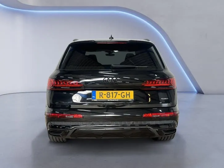 Audi Q7 2022 photo 3