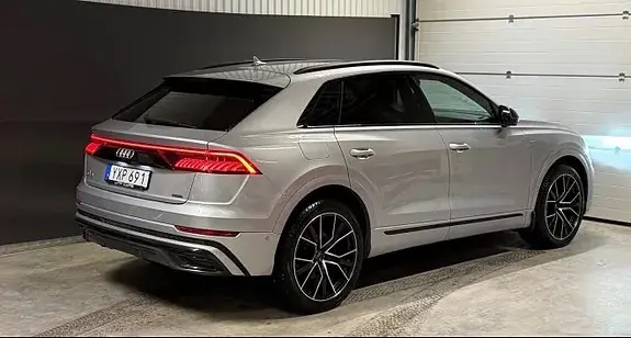 Audi Q8 2019 photo 4