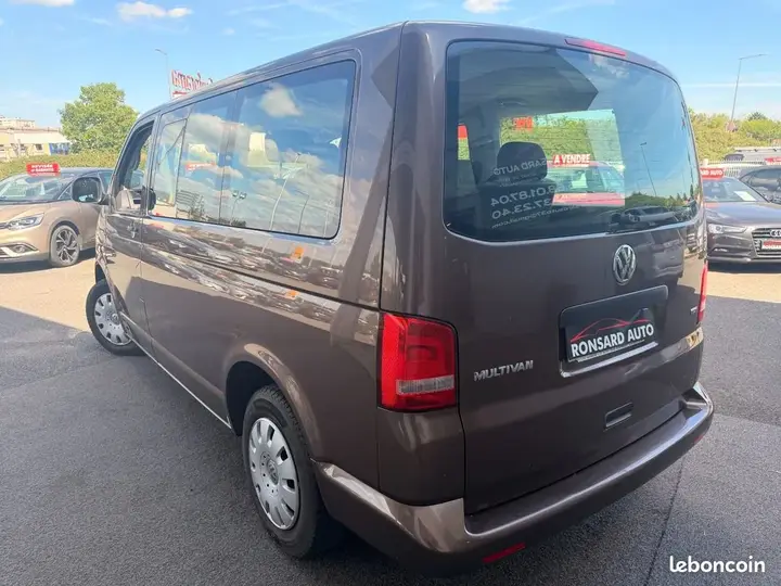 Volkswagen Multivan 2011 photo 4
