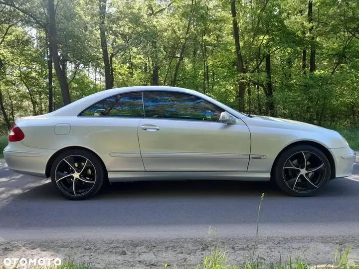 Mercedes-Benz Clk 2008 photo 2