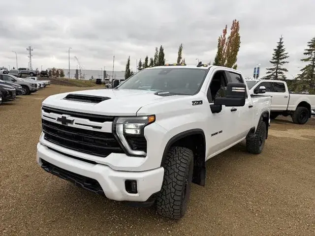Chevrolet Silverado 3500Hd 2024 photo 3