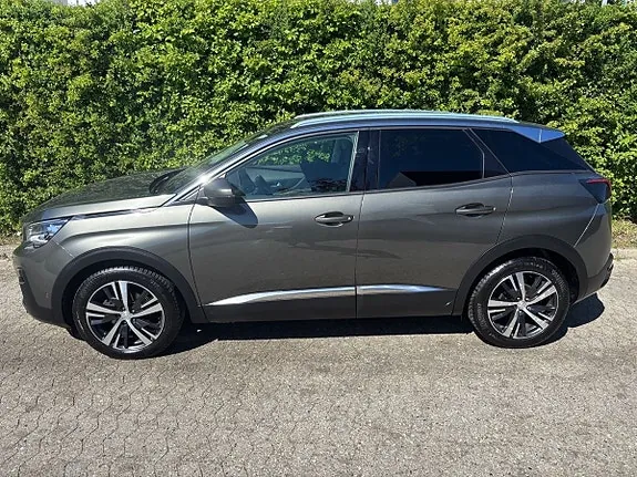 Peugeot 3008 2018 photo 2