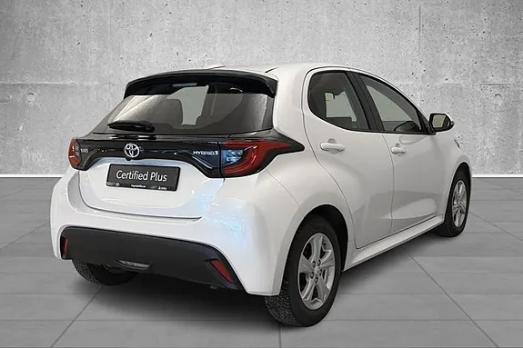 Toyota Yaris 2024 photo 5