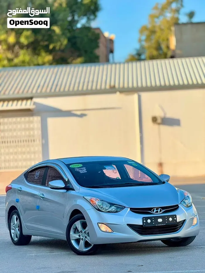 Hyundai Elantra 2012 photo 4
