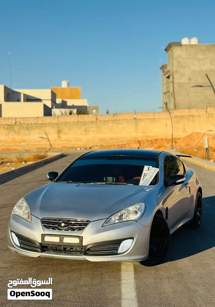Genesis G70 2012 photo 5