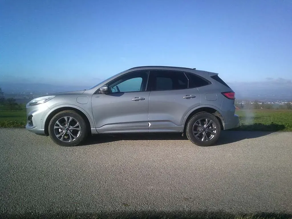 Ford Kuga 2021 photo 3