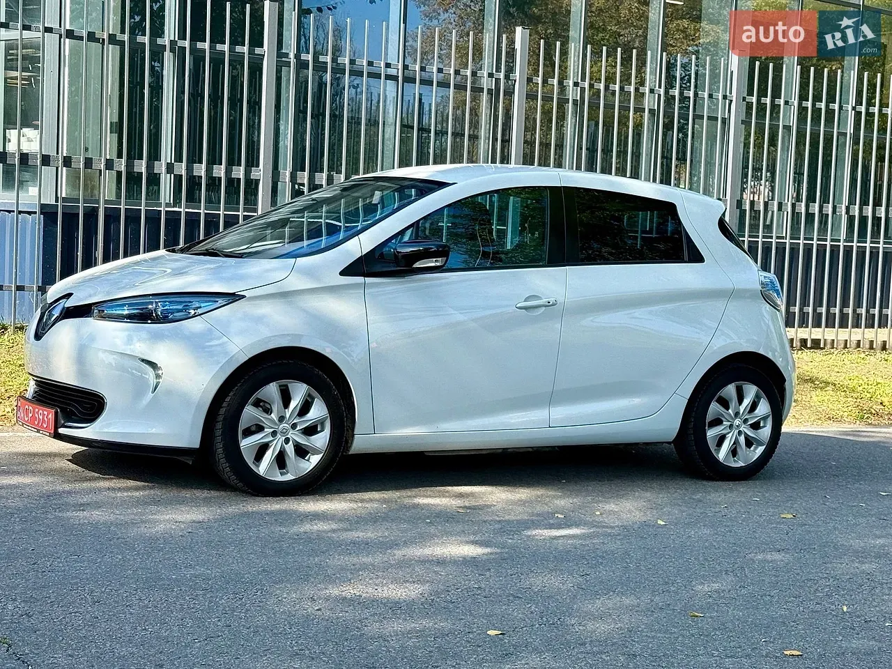 Renault Zoe 2015 photo 2