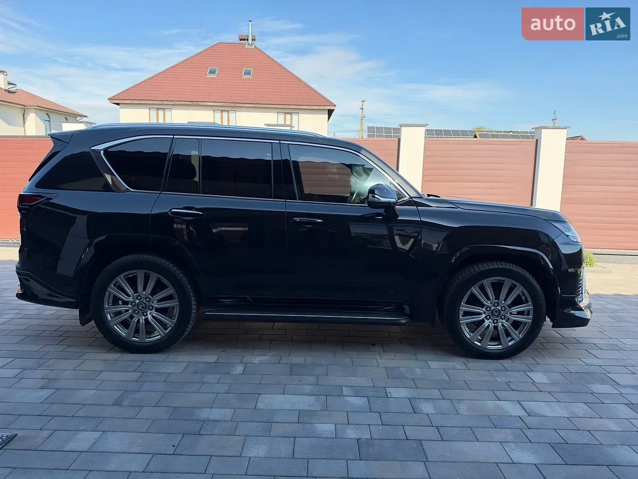 Lexus Lx 2023 photo 3