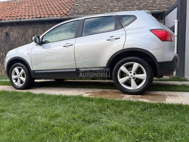 Nissan Qashqai 2008 photo 5