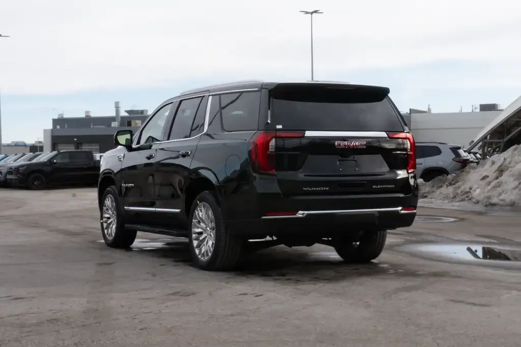 GMC Yukon 2026 photo 5