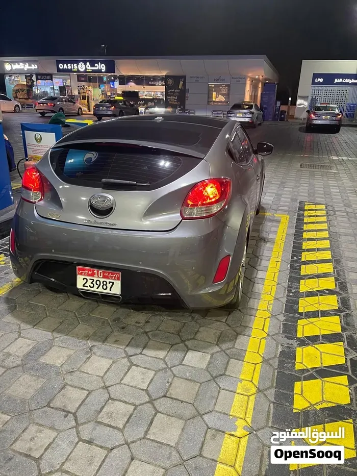 Hyundai Veloster 2013 photo 2