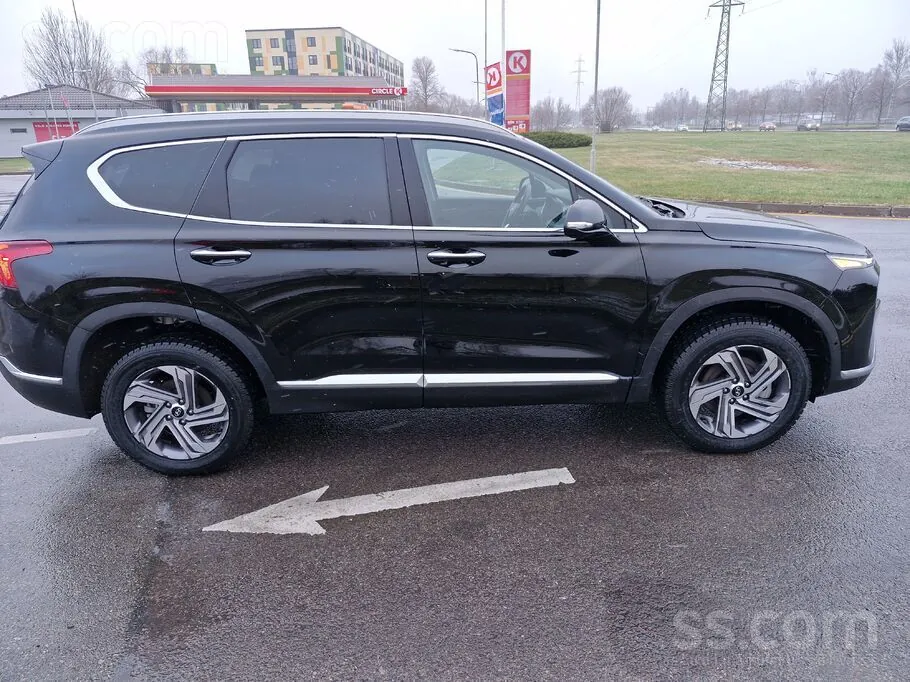 Hyundai Santa Fe 2023 photo 2