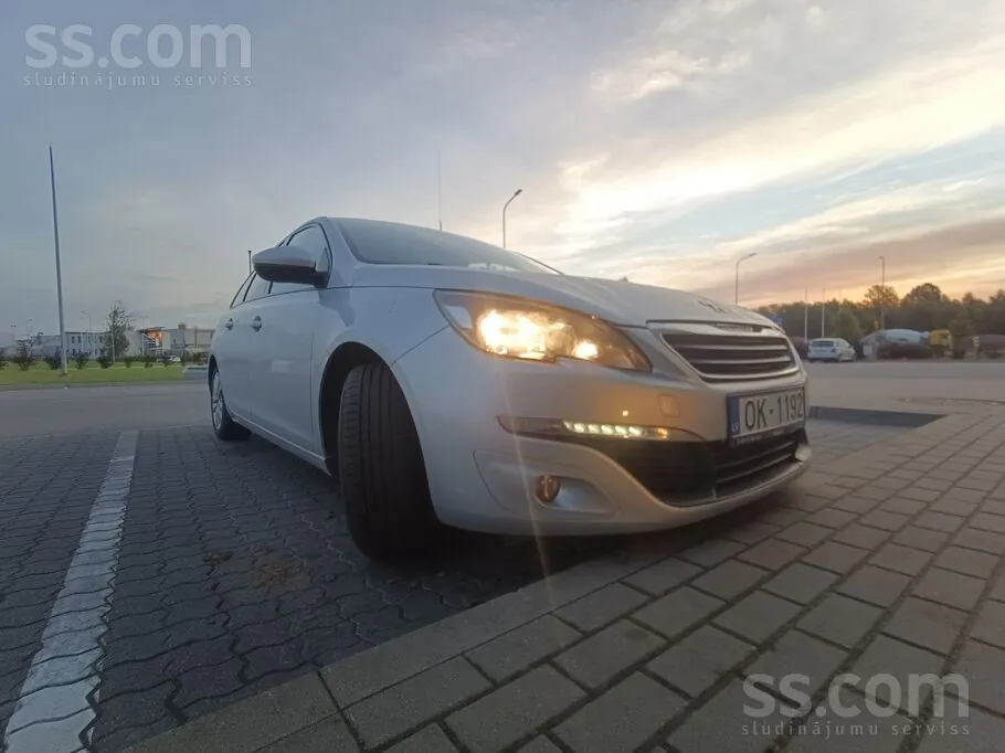 Peugeot 308