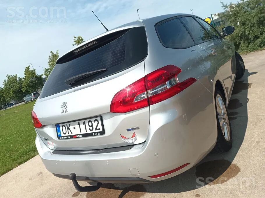 Peugeot 308 2015 photo 5