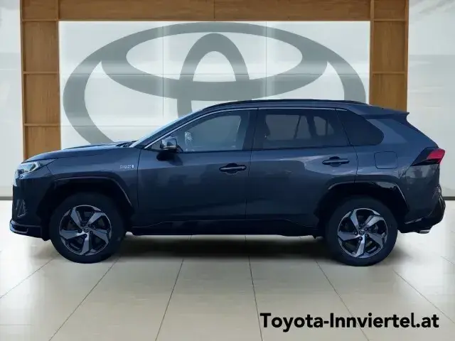 Toyota Rav4 2021 photo 2