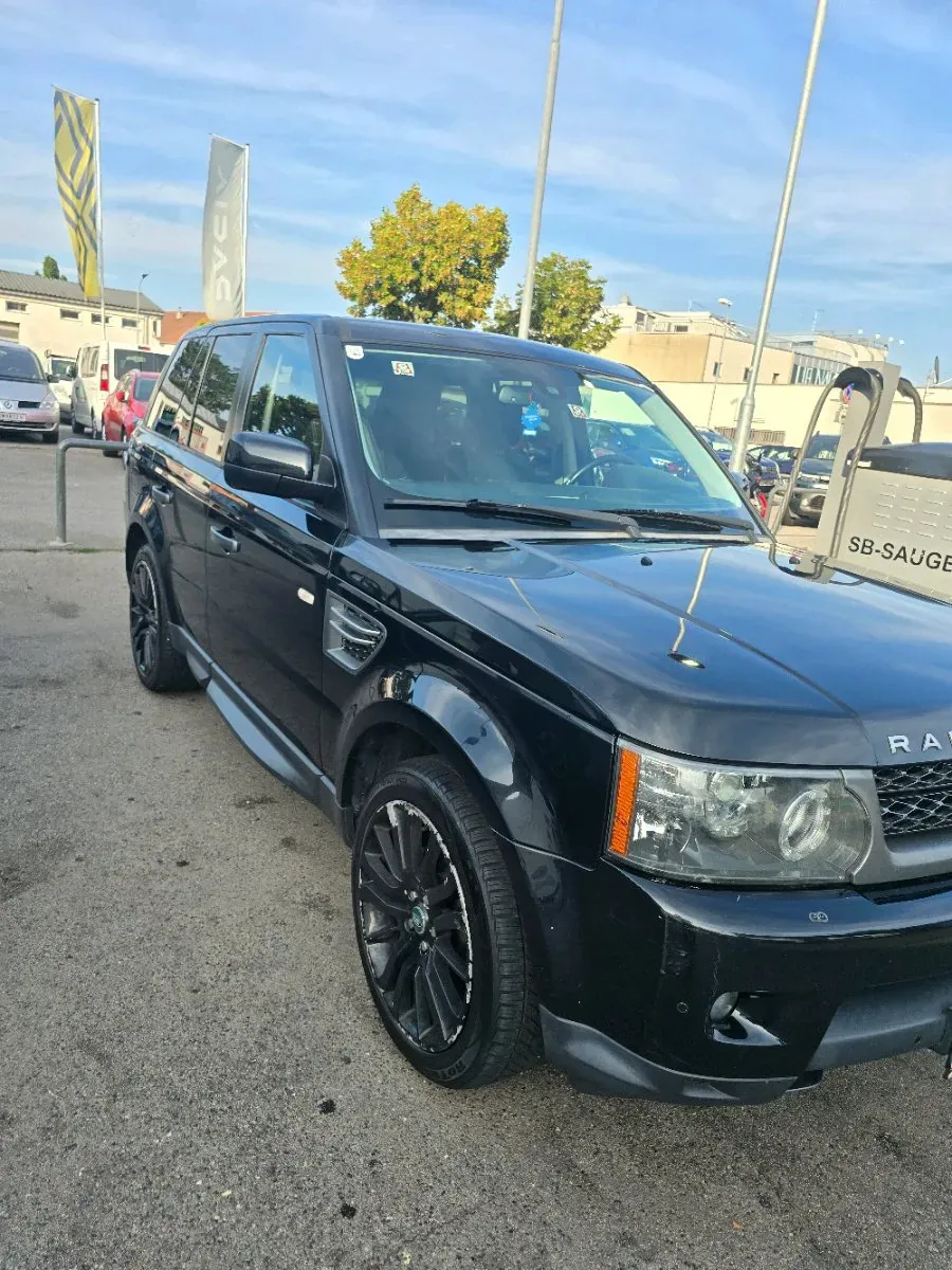 Land Rover Range Rover Sport 2011 photo 3