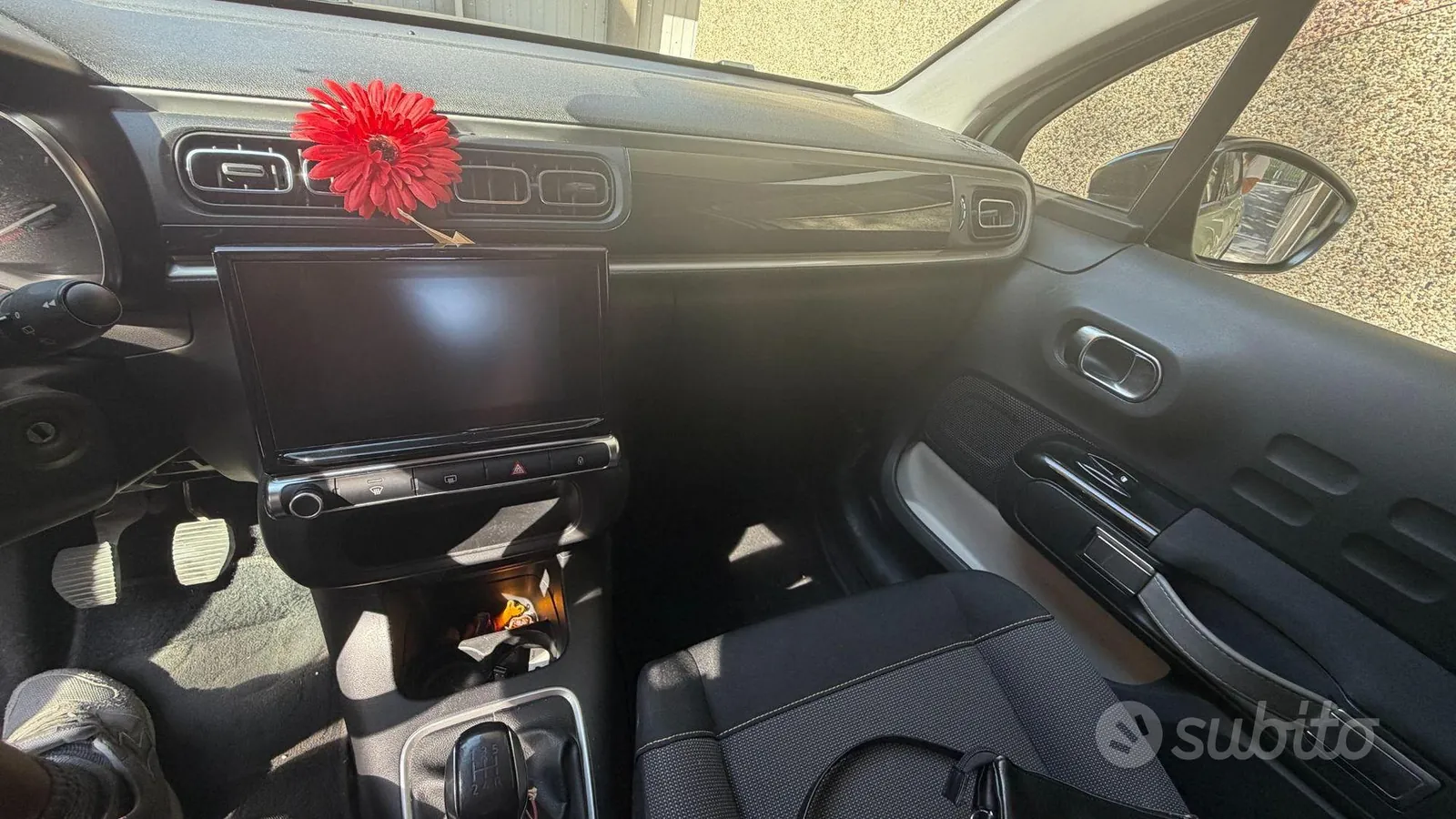 Citroen C3 2017 photo 3