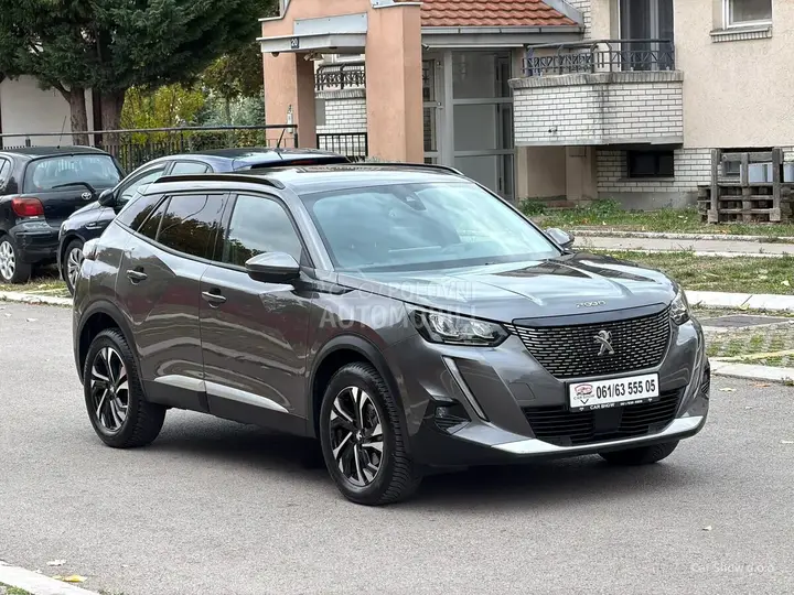 Peugeot 2008 2021 photo 4