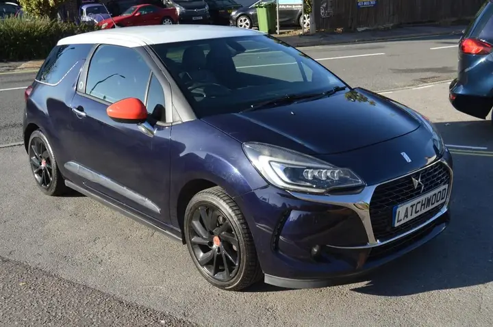 DS Automobiles Ds 3 2017 photo 2