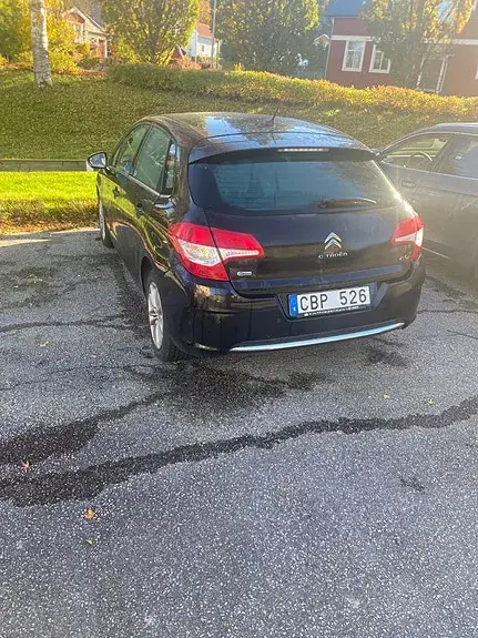 Citroen C4 2013 photo 2