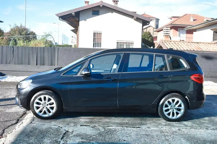 BMW 218D Gran Tourer 2018 photo 4