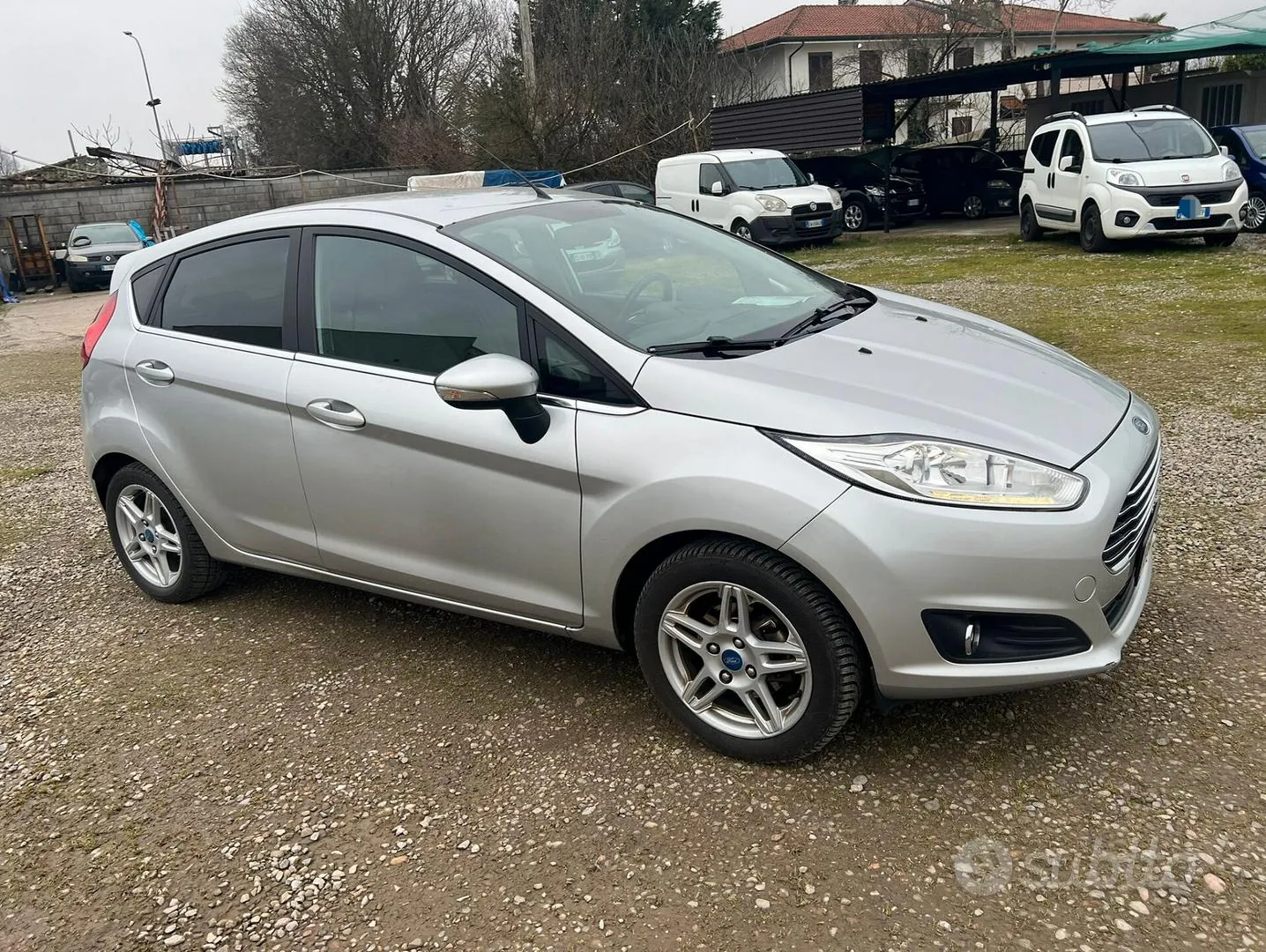 Ford Fiesta 2014 photo 5