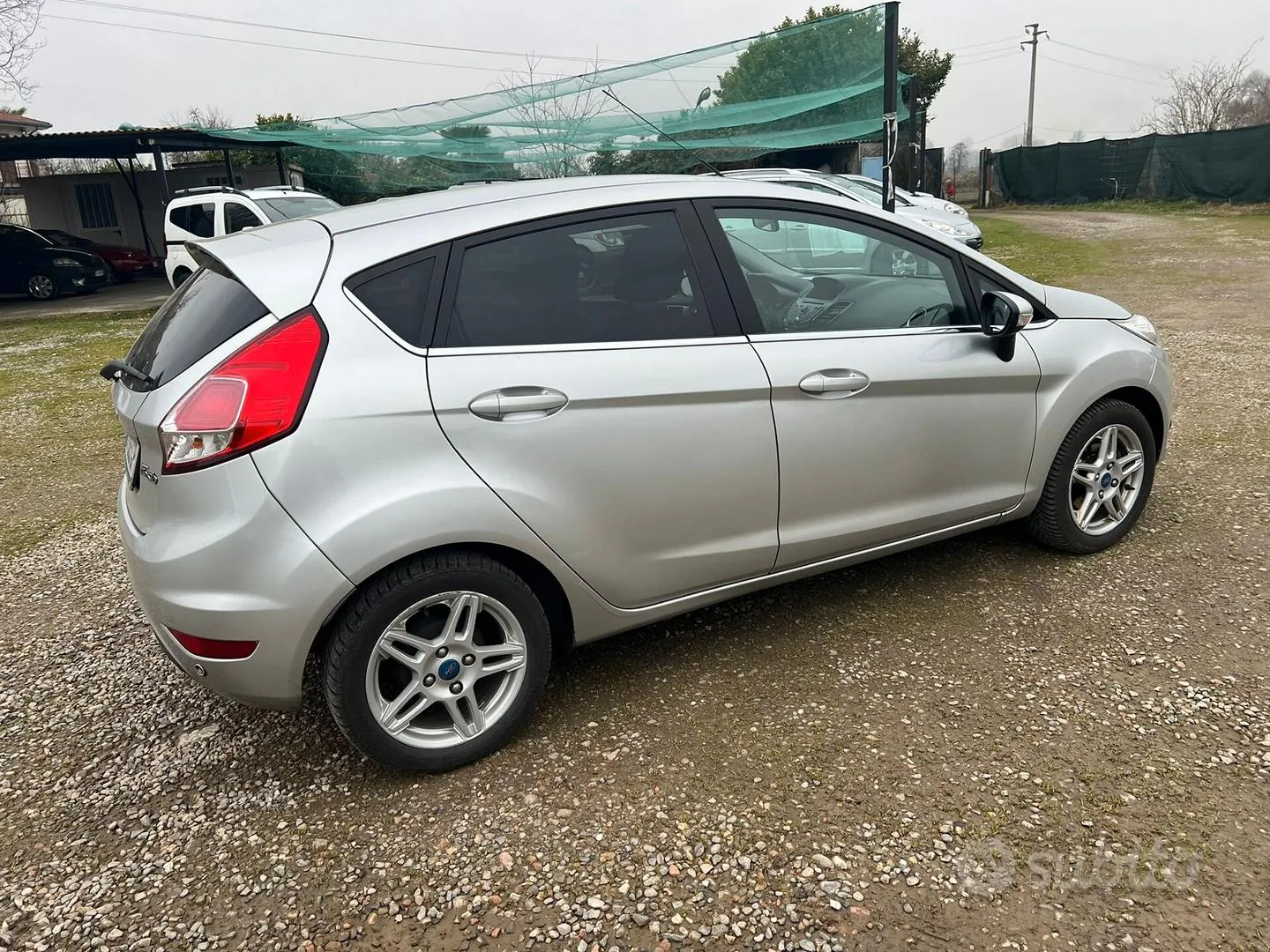 Ford Fiesta 2014 photo 3