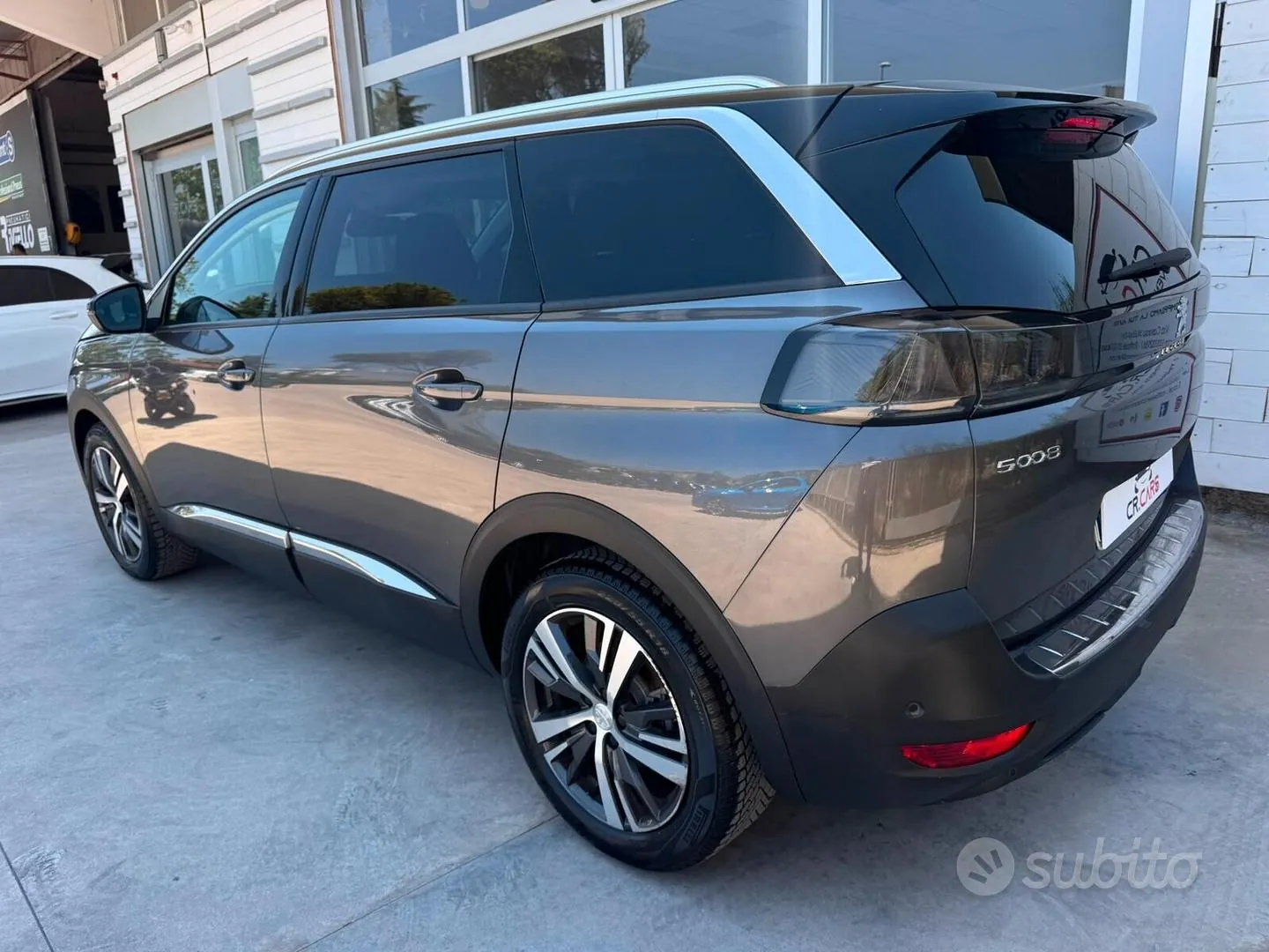 Peugeot 5008 2022 photo 5