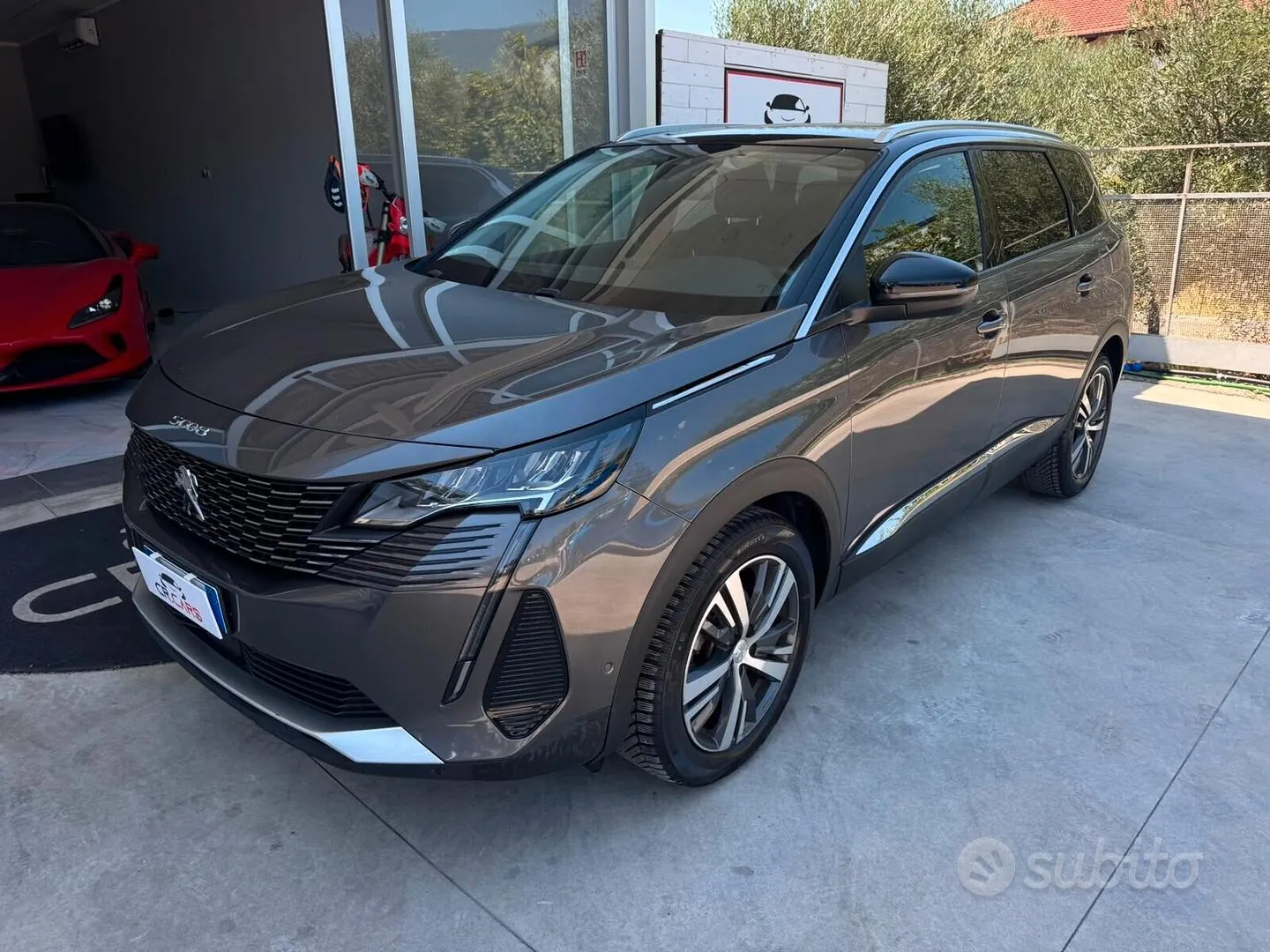 Peugeot 5008