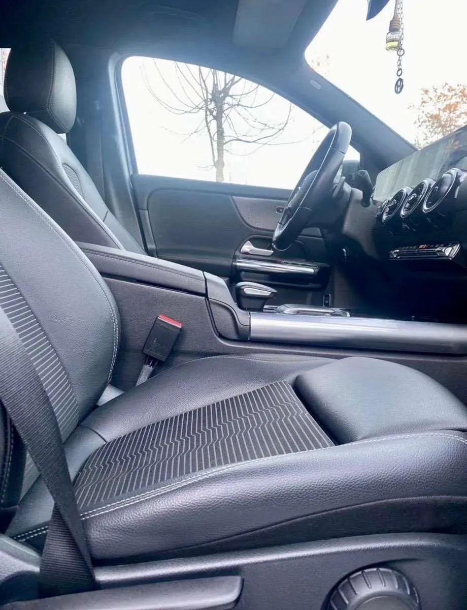 Mercedes-Benz Gla Class 2020 photo 3
