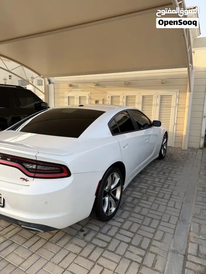 Dodge Charger 2015 photo 2