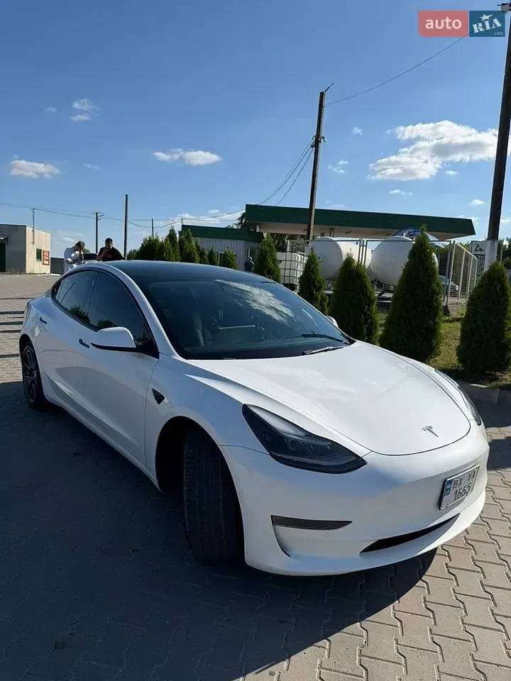 Tesla Model 3 2022 photo 5