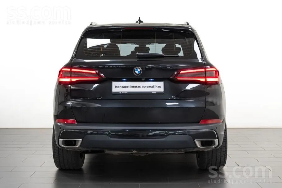 BMW X5 2021 photo 4