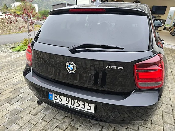 BMW 116D 2014 photo 4