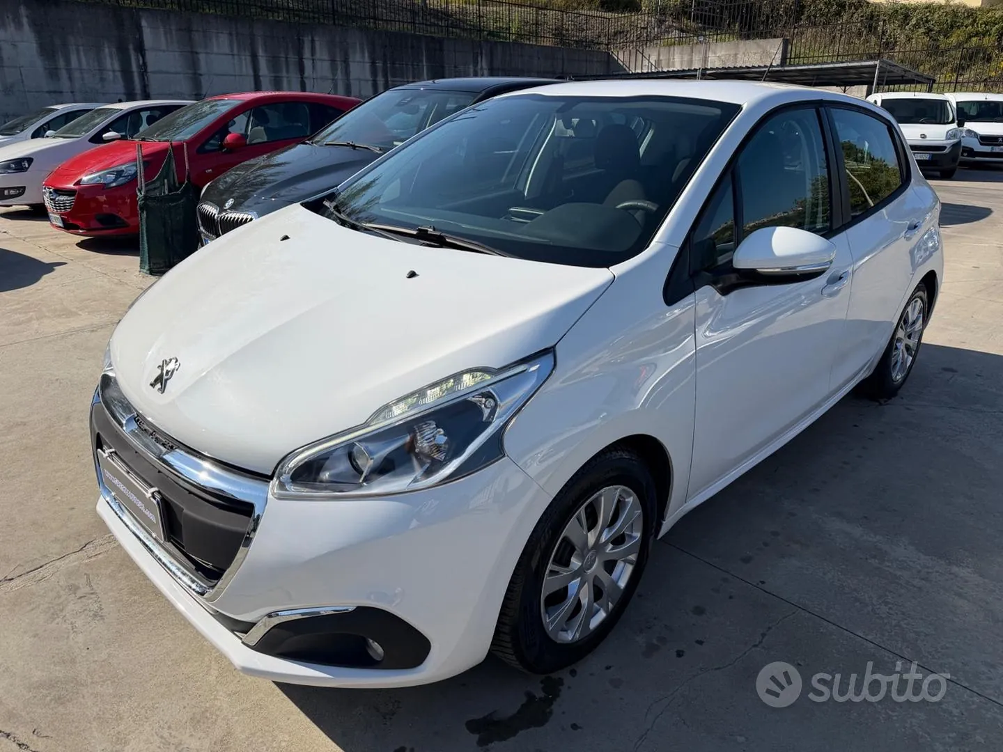 Peugeot 208 2018 photo 5