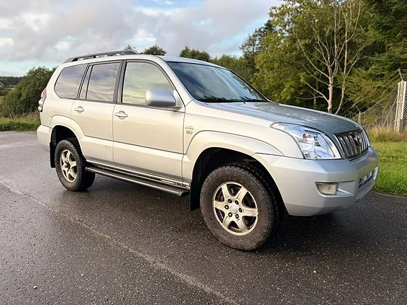 Toyota Land Cruiser 2004 photo 3