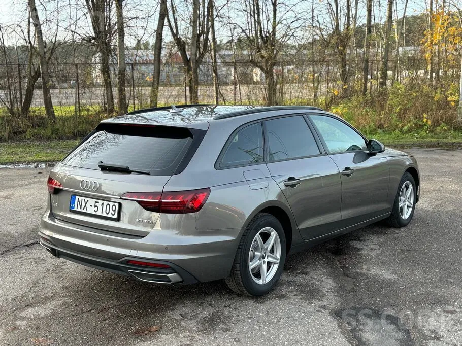 Audi A4 2019 photo 3