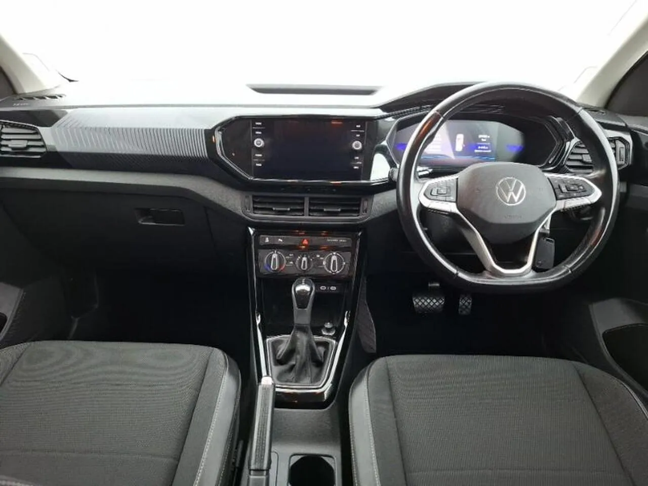 Volkswagen T-Cross 2024 photo 3