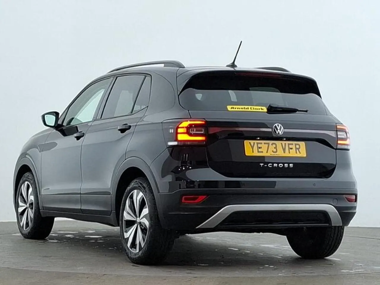 Volkswagen T-Cross 2024 photo 2
