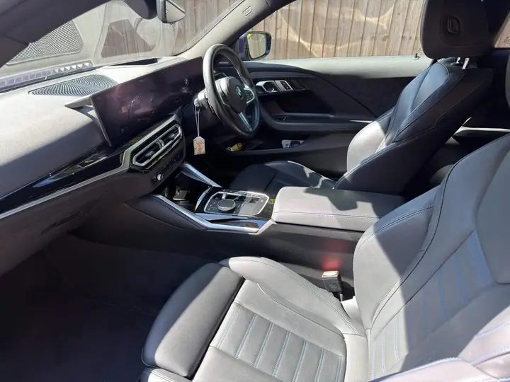 BMW 2 Series 2023 photo 4