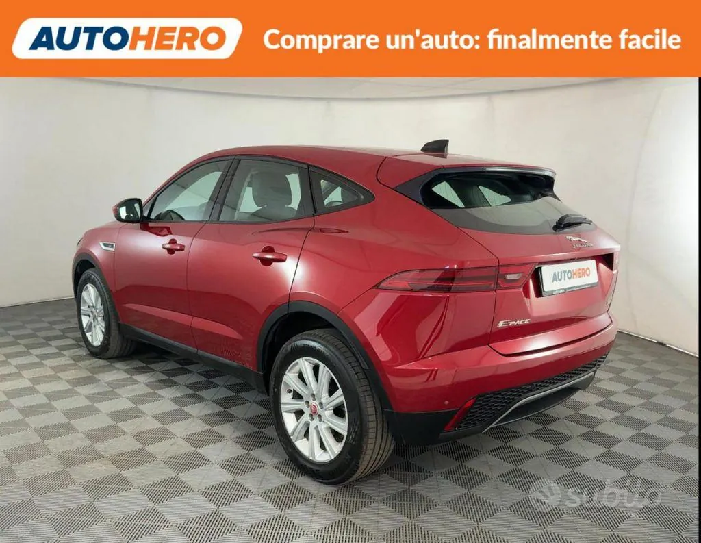 Jaguar E-Pace 2019 photo 4