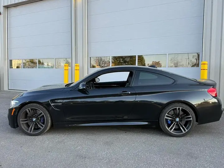 BMW M4 2017 photo 4