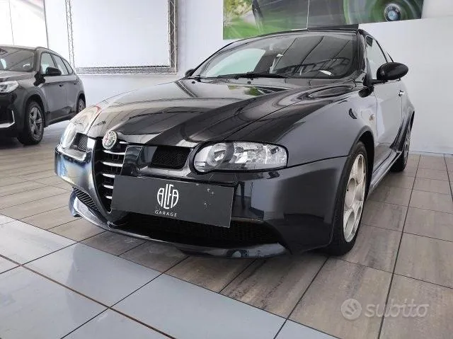 Alfa Romeo 147 2003 photo 2