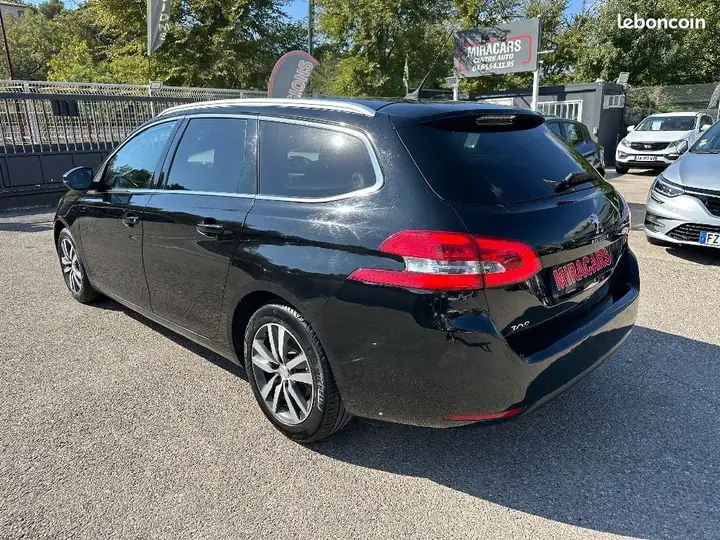 Peugeot 308 2020 photo 4