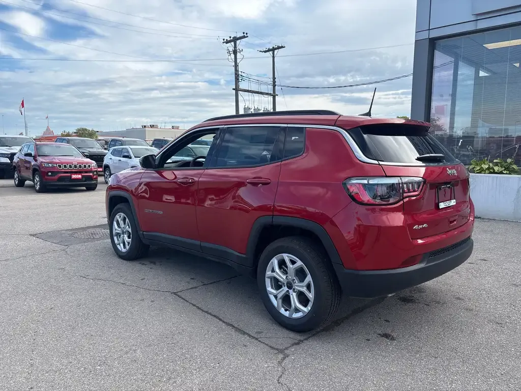 Jeep Compass 2026 photo 4