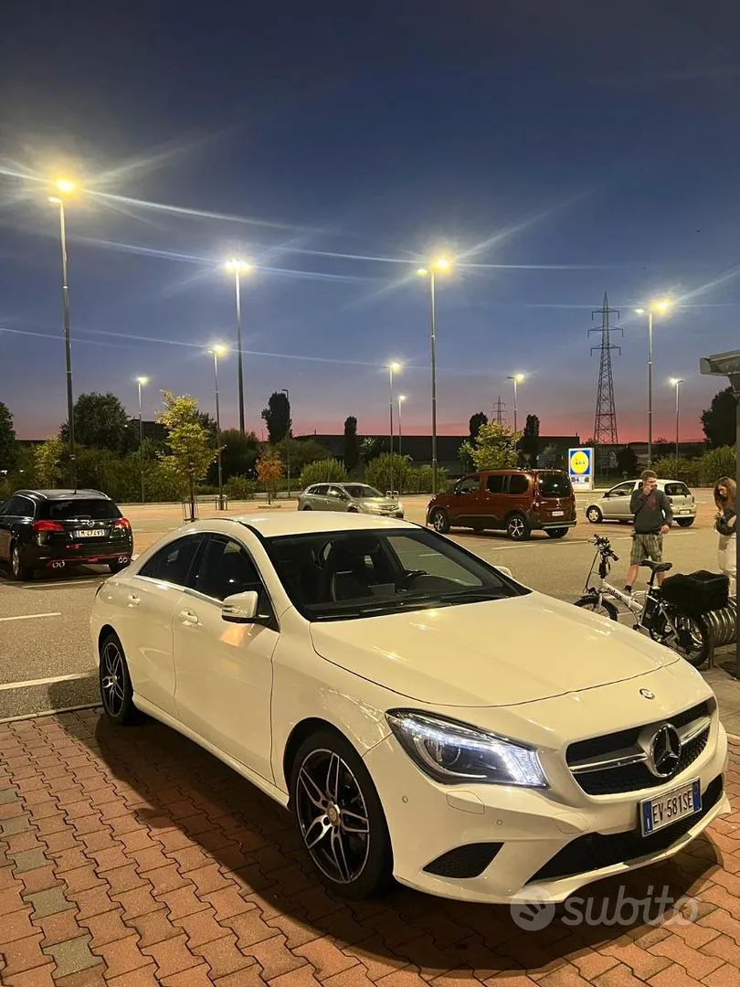 Mercedes-Benz Cla200 2014 photo 2