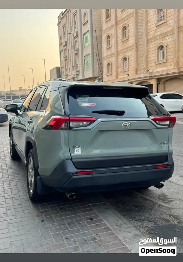 Toyota Rav 4 2021 photo 4